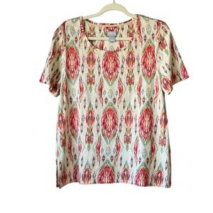 Chicos Ikat Print Short Sleeve Blouse Red Green Petite 1P(MP) Back Button Detail